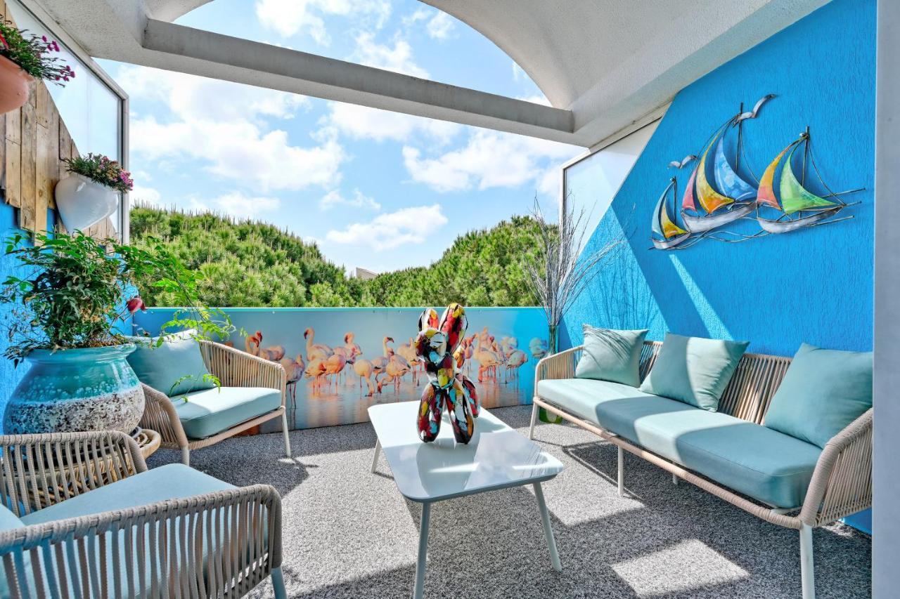 T3 de 45 m2 avec terrasse - Entièrement climatisé - 2 chambres - 400m de la plage - résidence avec piscine Le Grau-du-Roi Extérieur photo